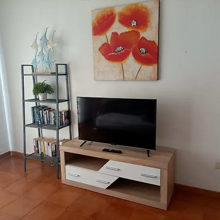 One Bedroom Apartment, Garden City, Heated Pool, Close To Playa Americas Apartament Playa de las Americas (Tenerife)